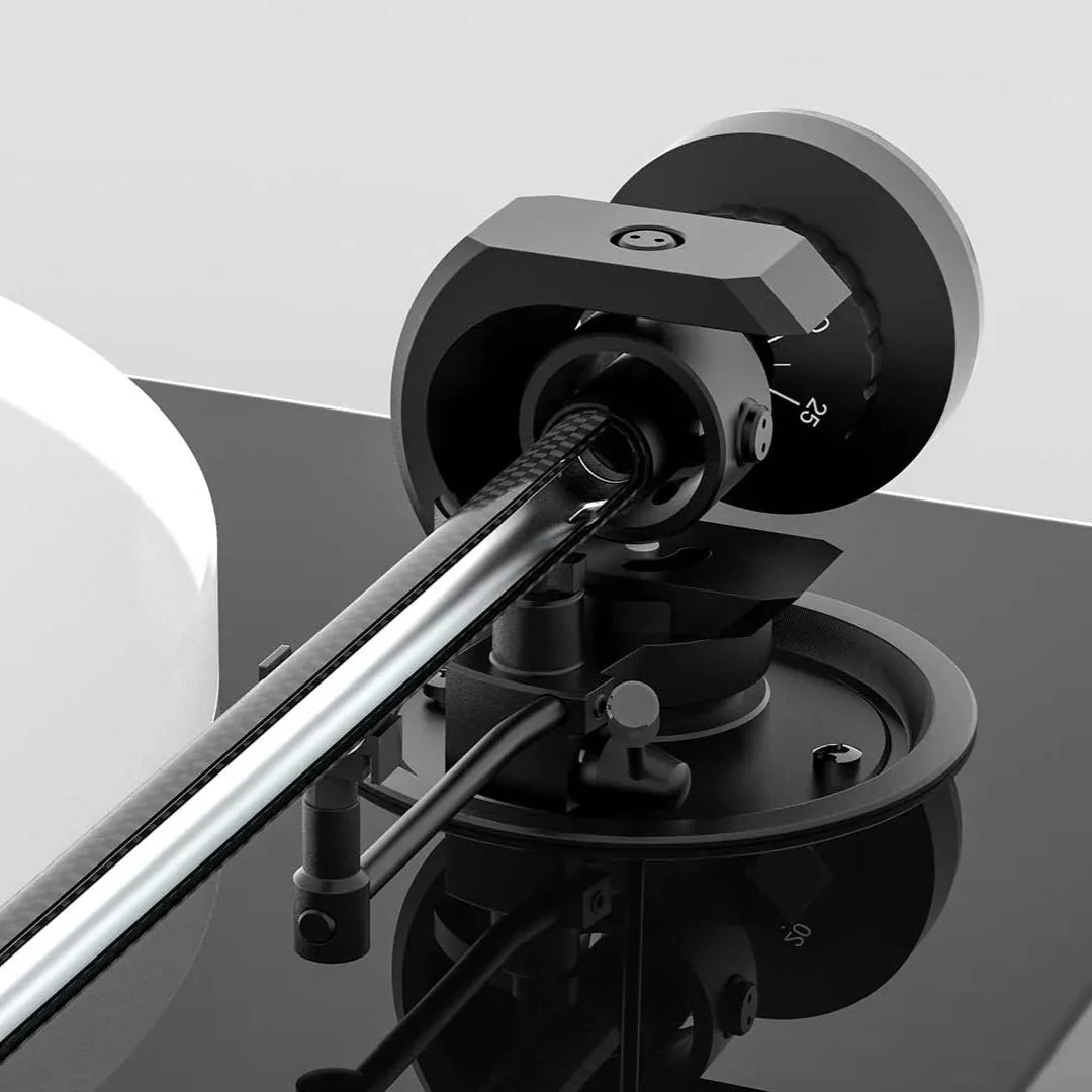 Pro-Ject: X1 B Turntable