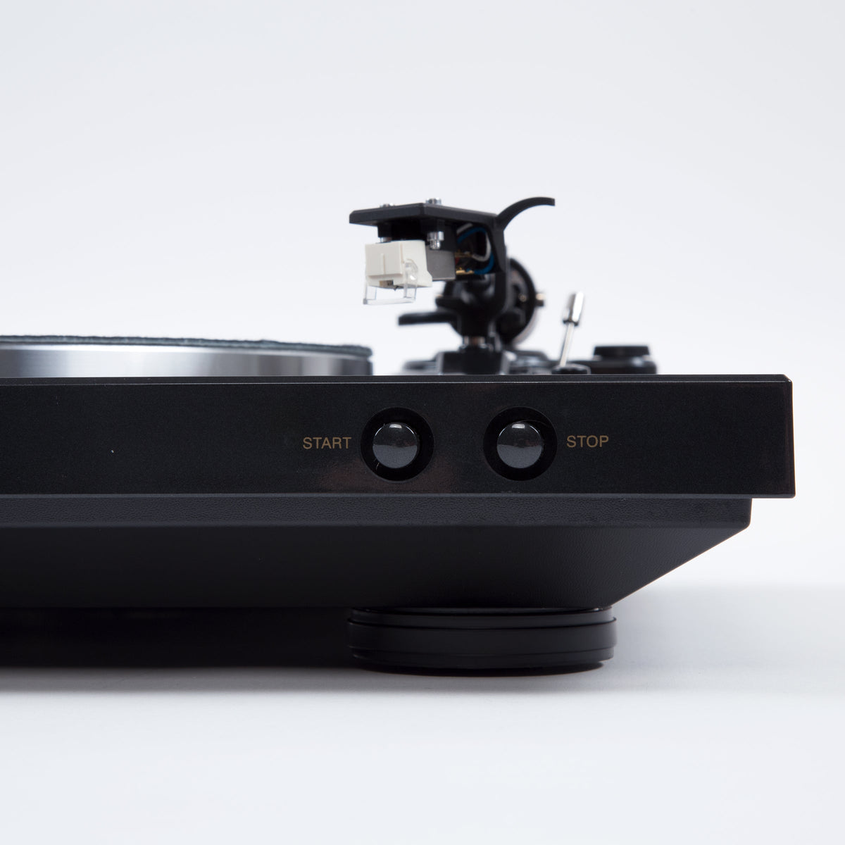 Denon: DP-300F Automatic Turntable